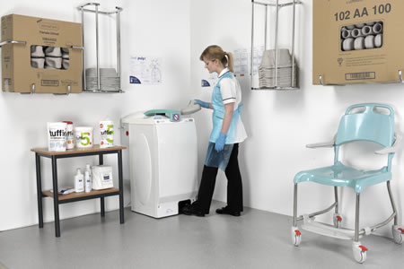 Vernacare sets 'gold standard' for hygienic patient washing and toileting at Infection Prevention 2016 