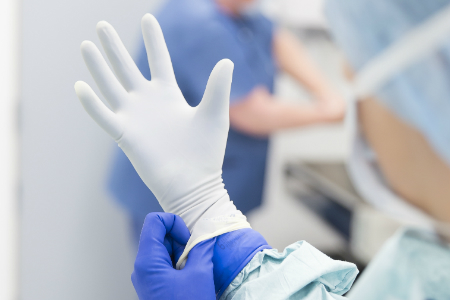 Survey of surgeons highlights importance of high quality surgical gloves