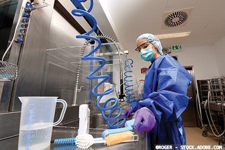 Cleaning complex surgical instruments