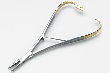 High-quality single use and reusable instruments 