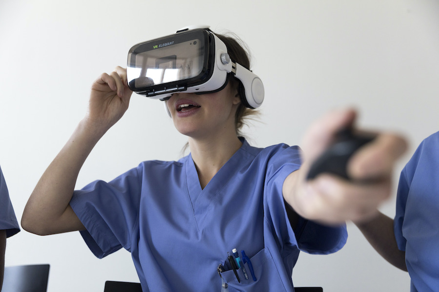 Using VR to support hand hygiene education