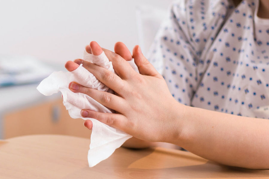Improving patients' hand hygiene