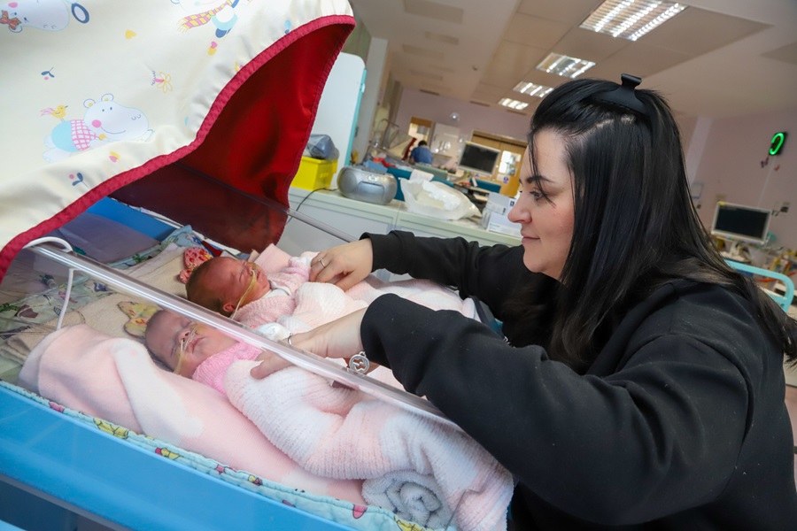 CMS provides Kanmed BabyBeds to Oliver Fisher Neonatal Unit