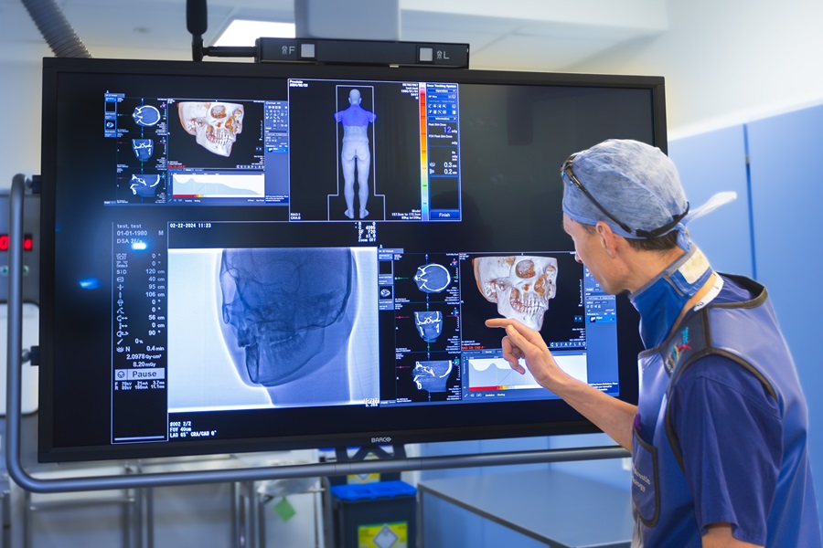 Cutting-edge interventional imaging equipment installed at Forth Valley Royal Hospital