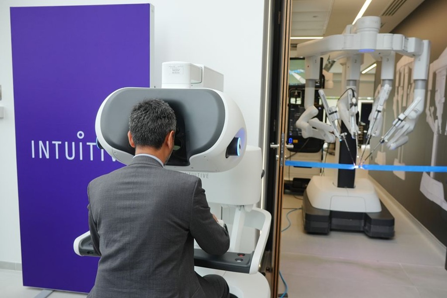 Intuitive opens UK’s largest robotic-assisted surgery training centre